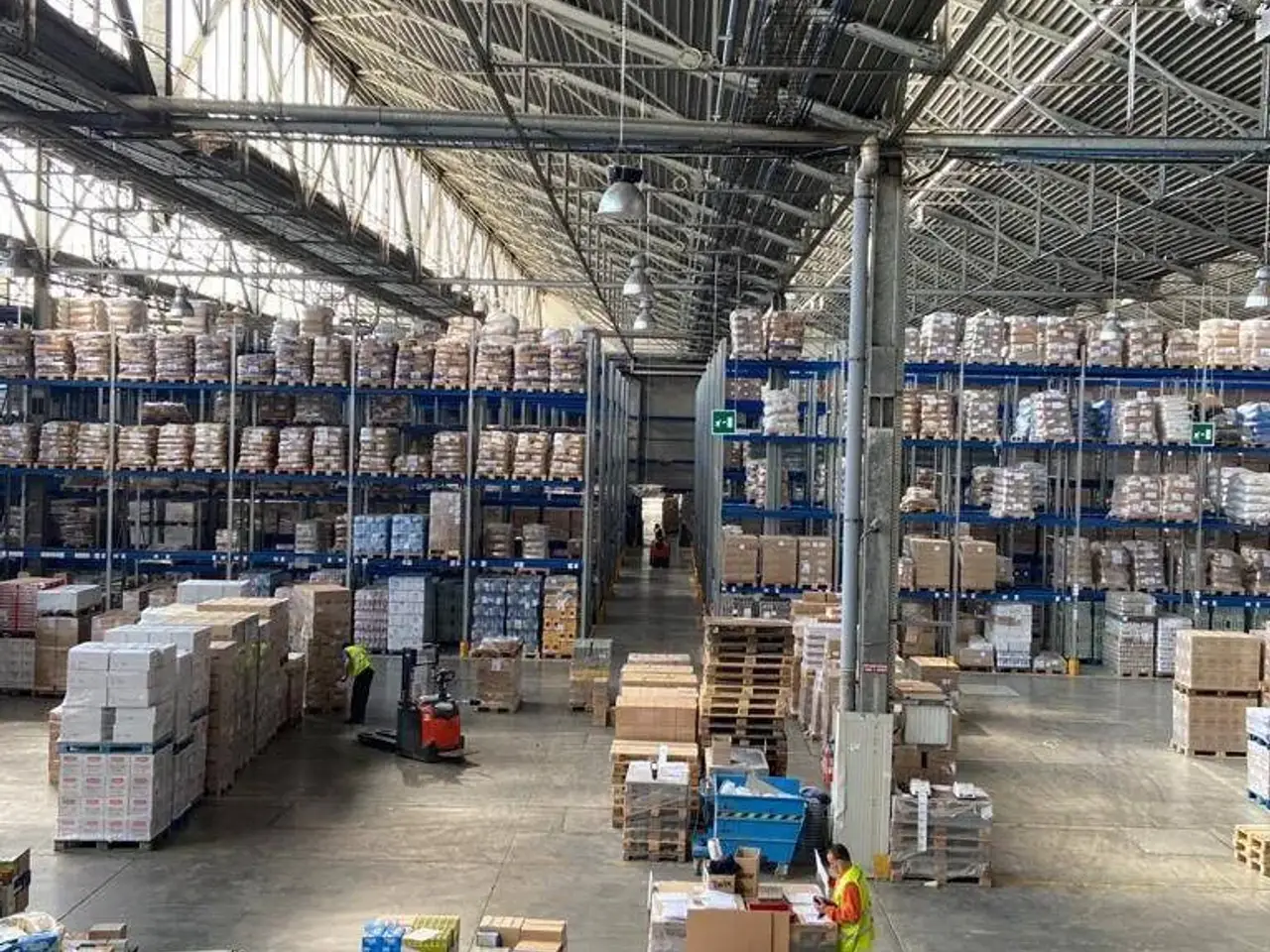 Capannone in Via Selice, Imola, Zona Industriale, Imola, {3} - Foto 2