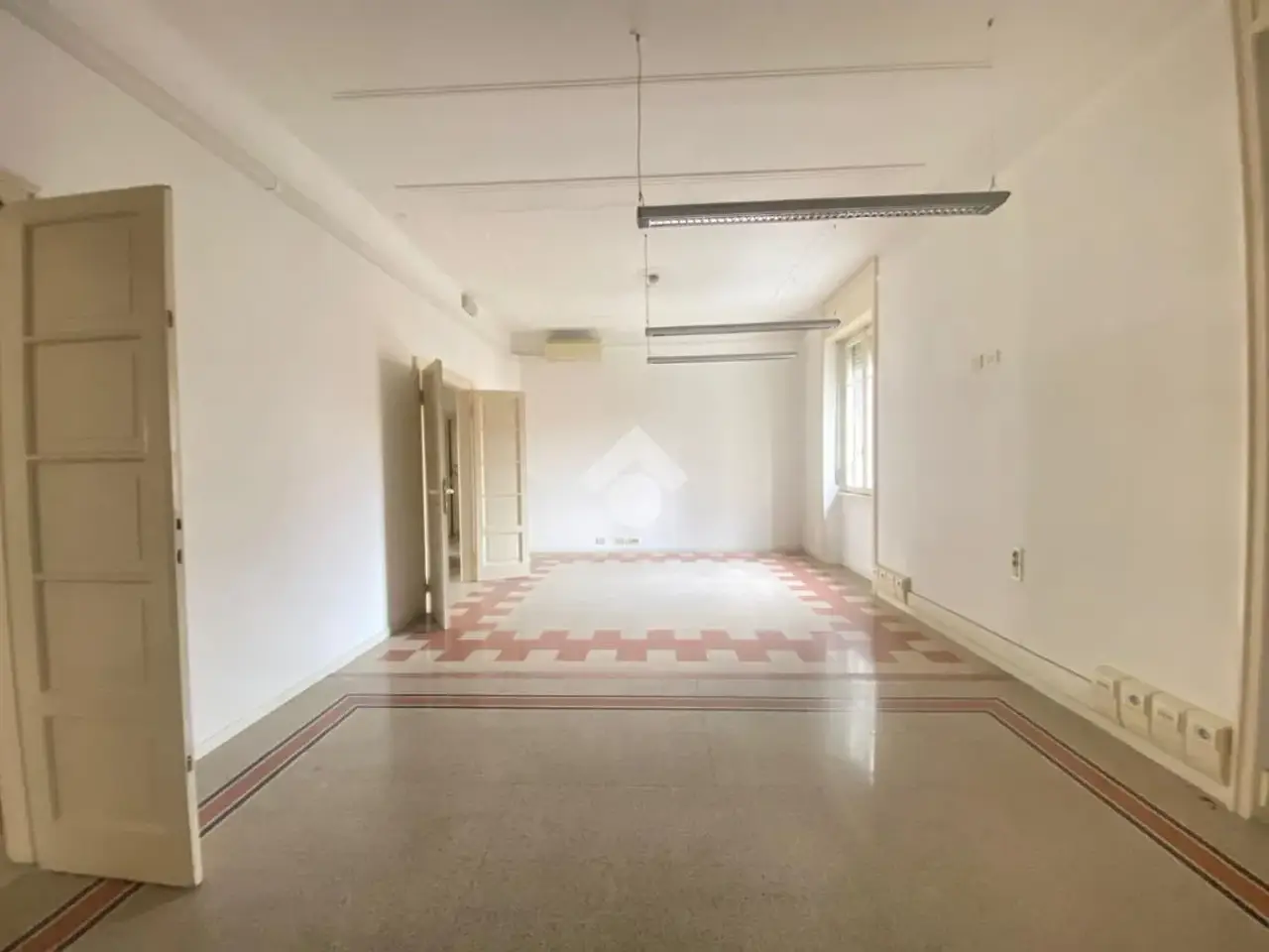 Ufficio in Via G. Camozzi 106, Bergamo, {3} - Foto 1