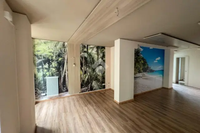 insertion image