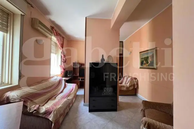 insertion image
