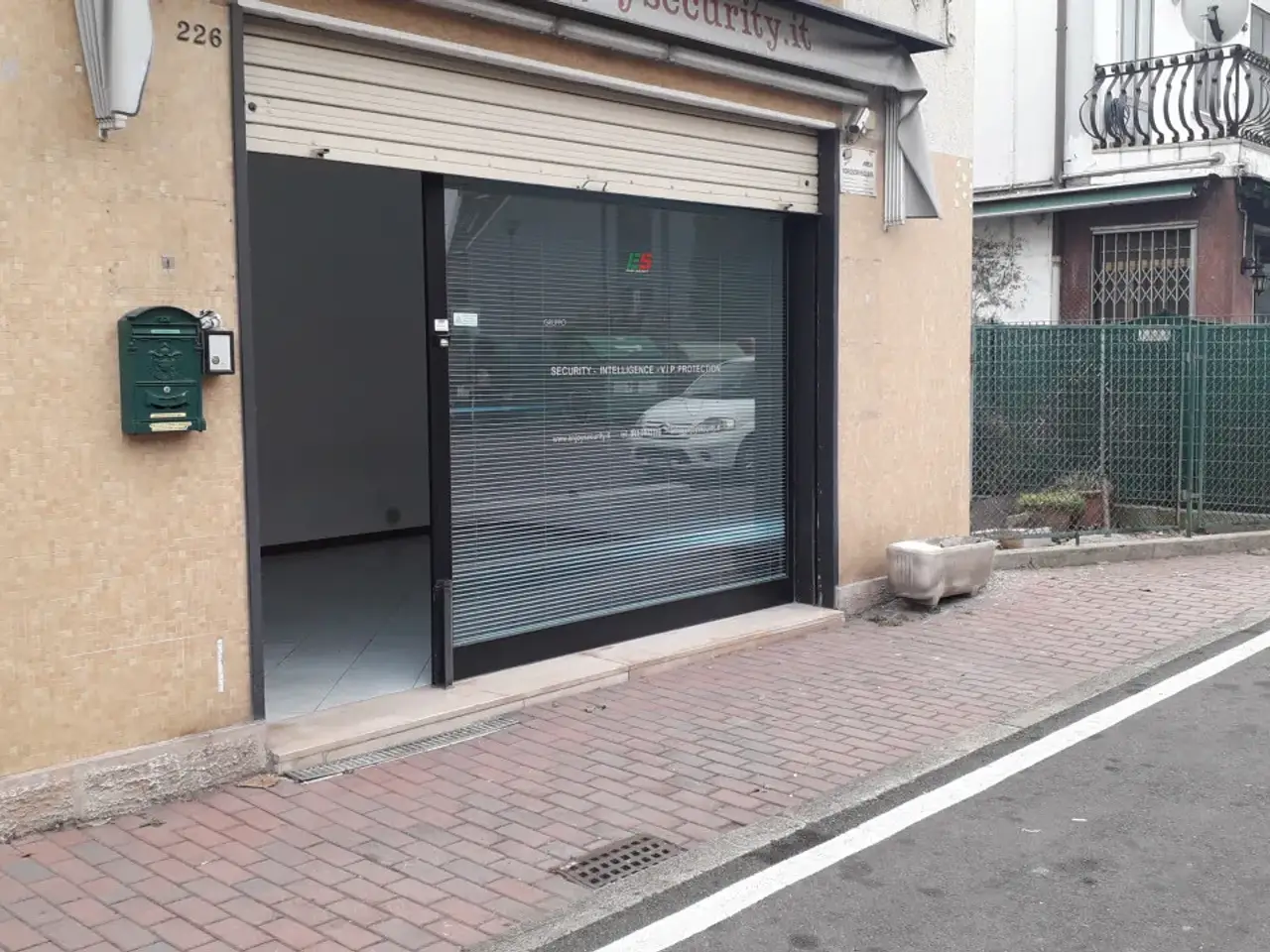 Negozio in Via Trieste 226, Venezia, {3} - Foto 1
