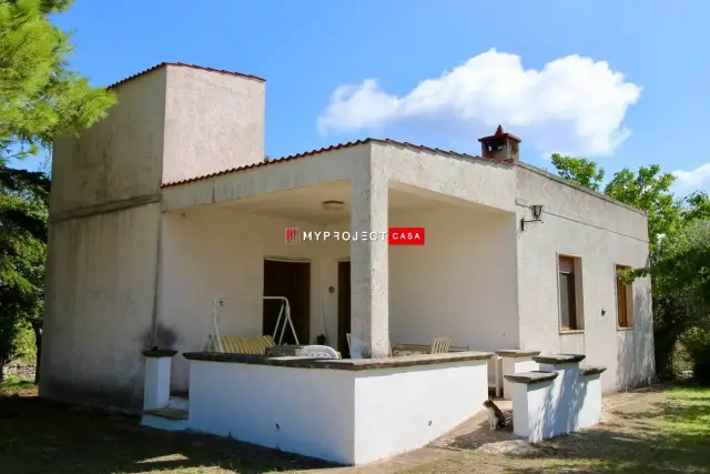 Mansion in Strada Rospano, Martina Franca - Photo 1