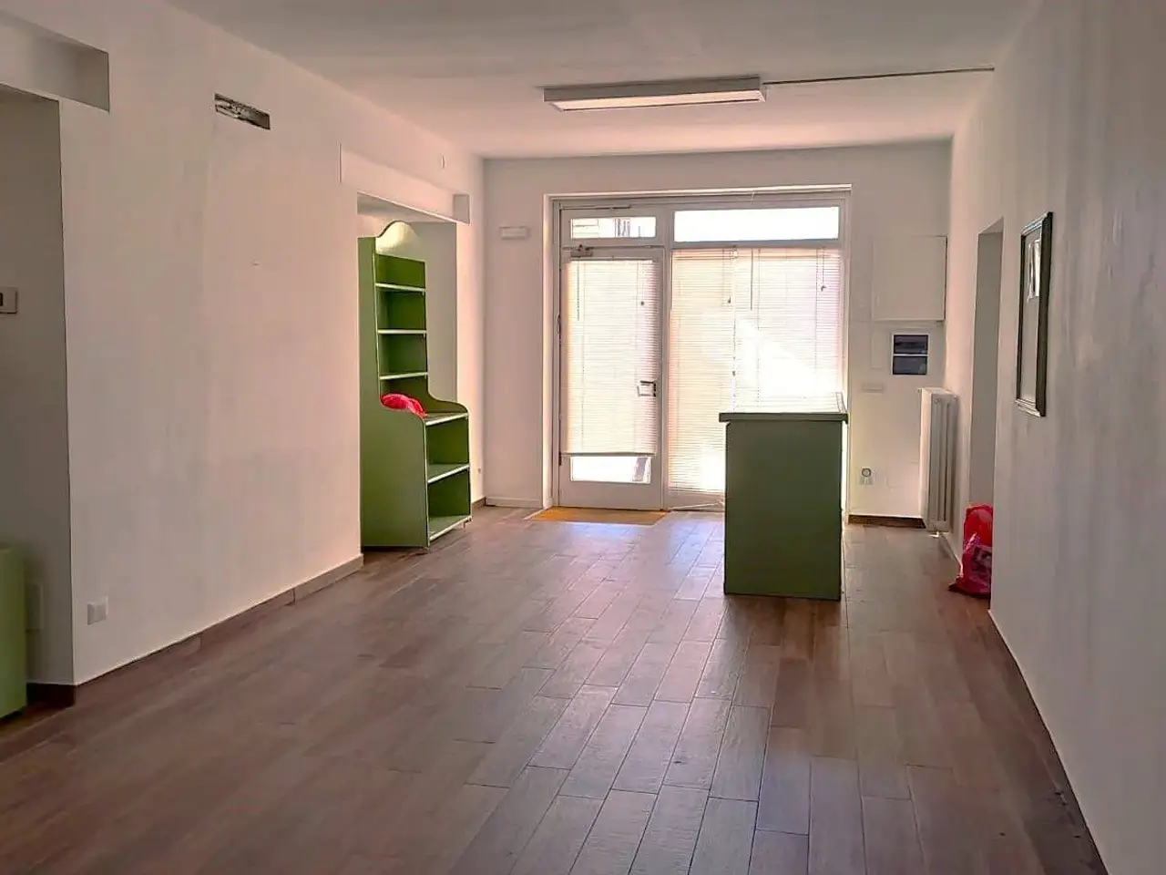 Negozio in Via Vittorio Emanuele II, Godiasco Salice Terme, {3} - Foto 1