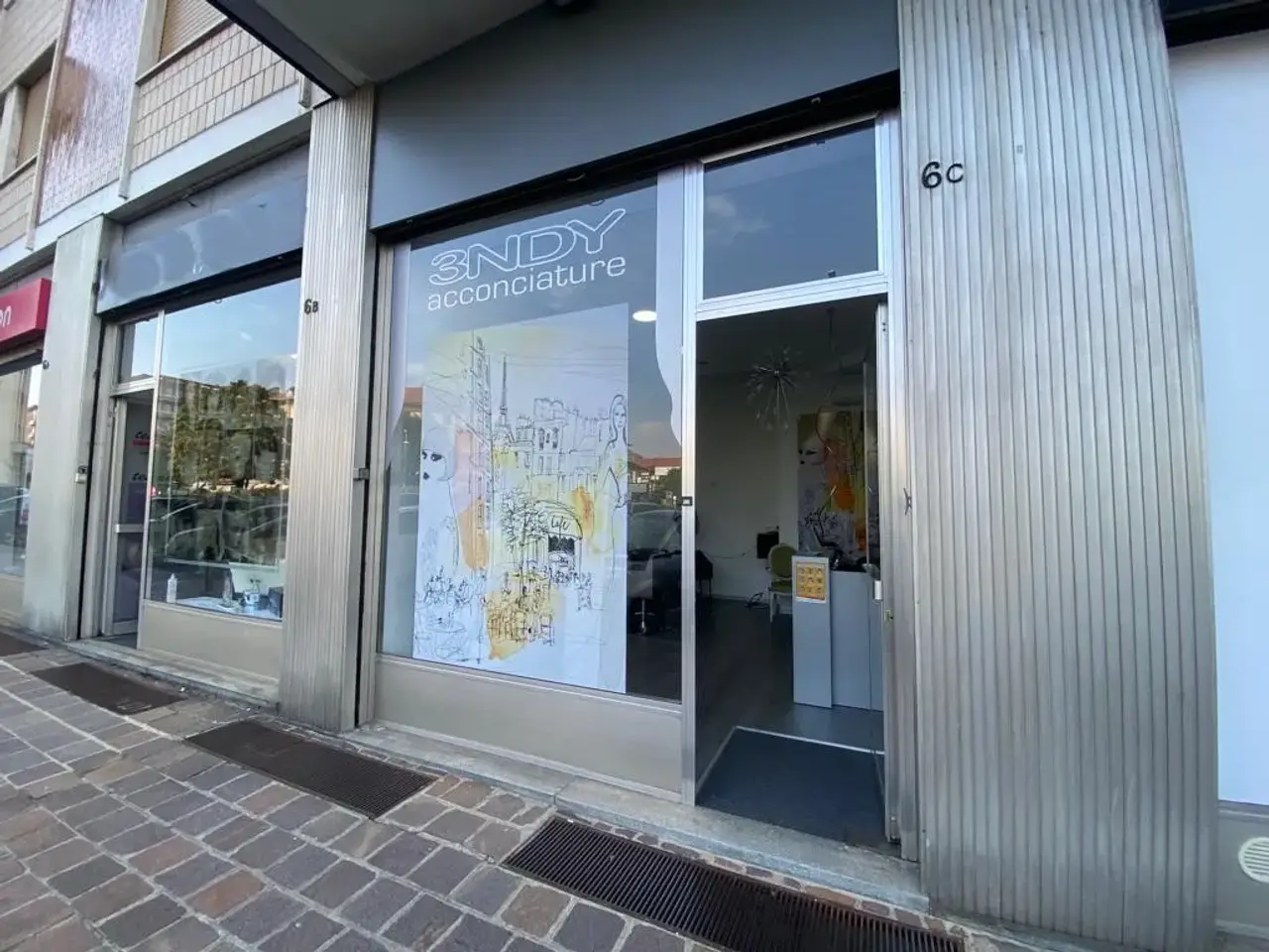 Esercizio commerciale in 6, Piazza Adua, Vernato, Piazzo, Biella, Piemonte, 13900, Italia, Biella, {3} - Foto 1