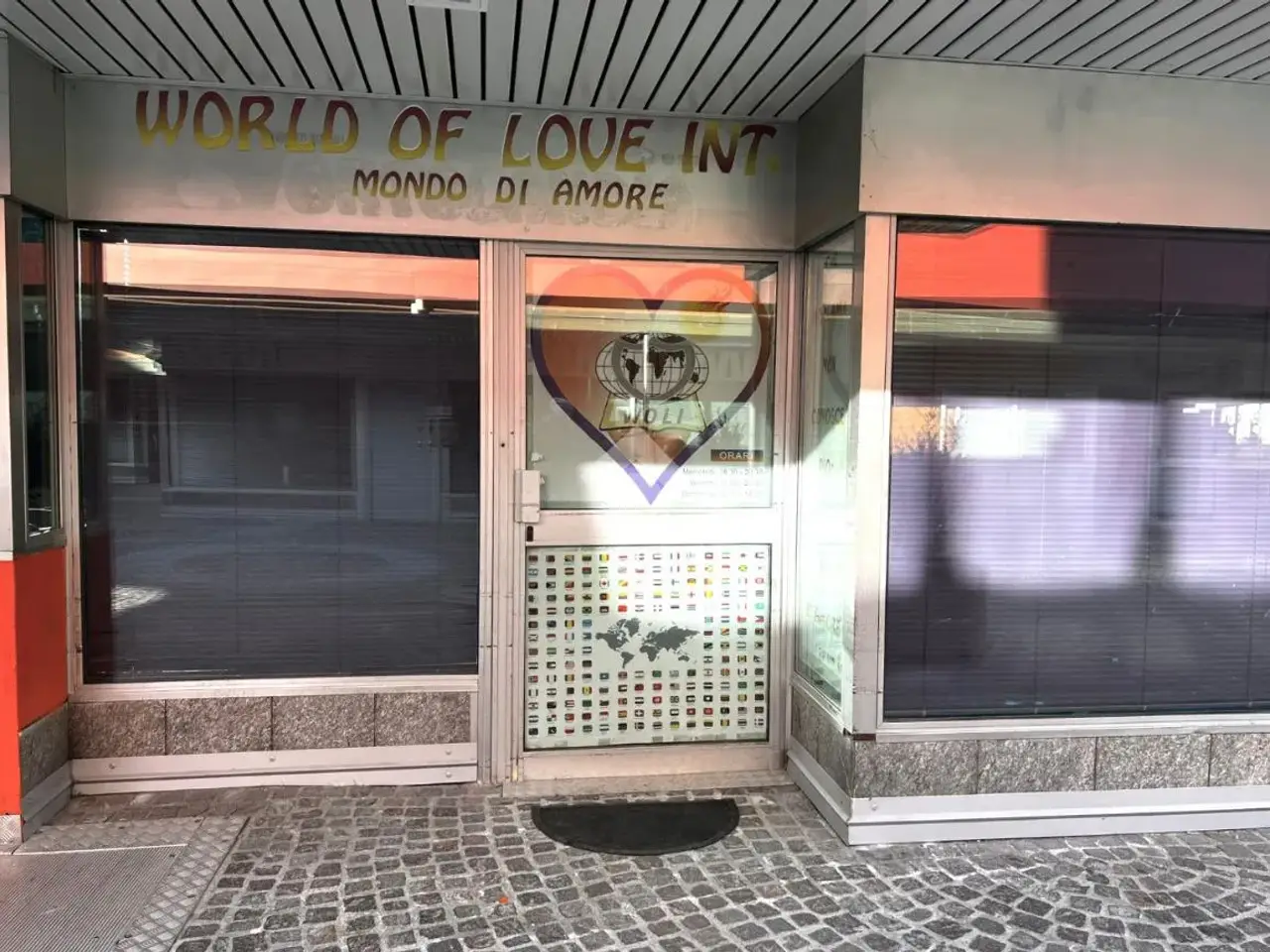 Negozio in Via Maffei 72, Sondrio, {3} - Foto 2