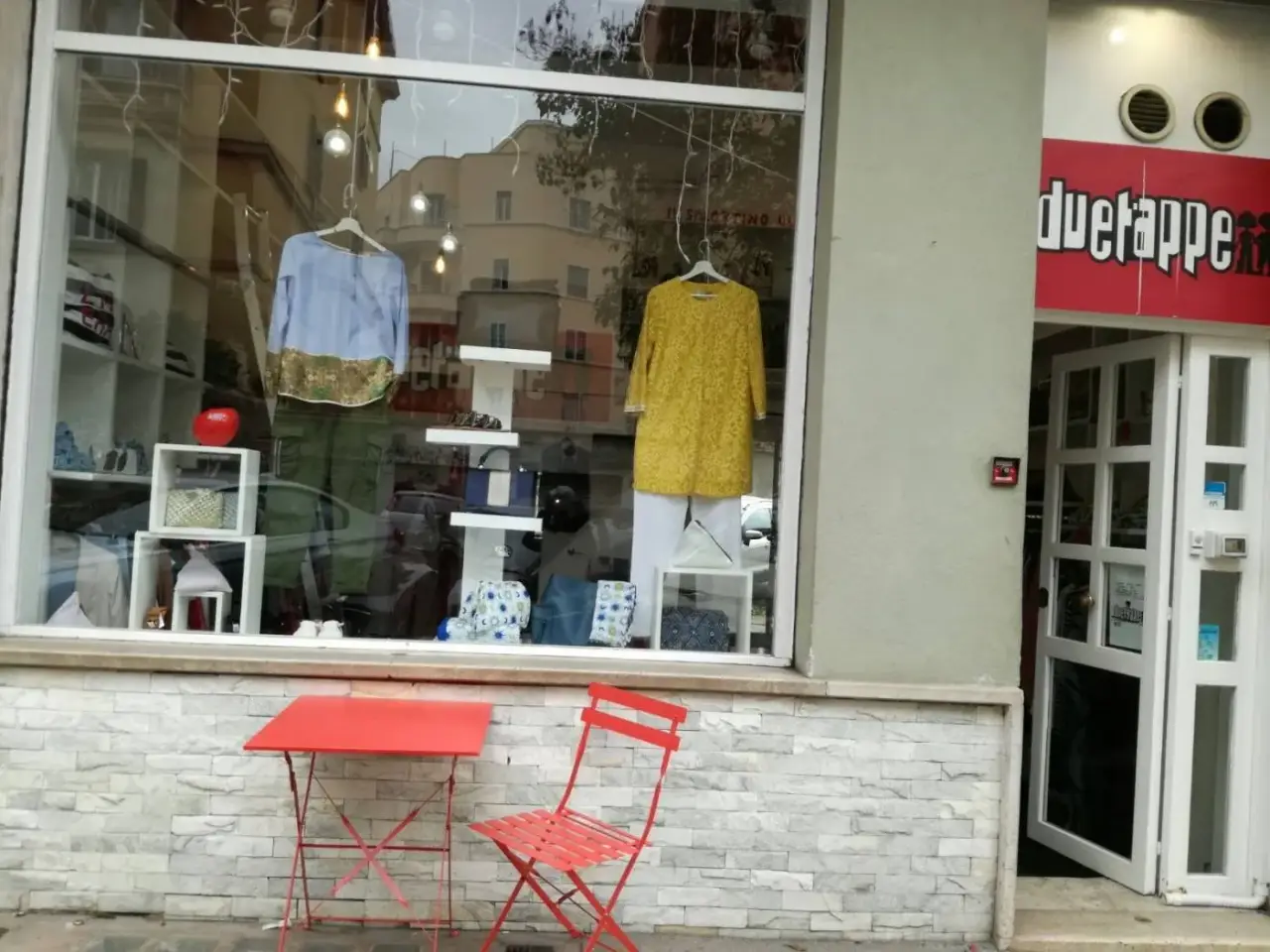 Locale commerciale in Via Crati 17 Roma, Roma, {3} - Foto 1