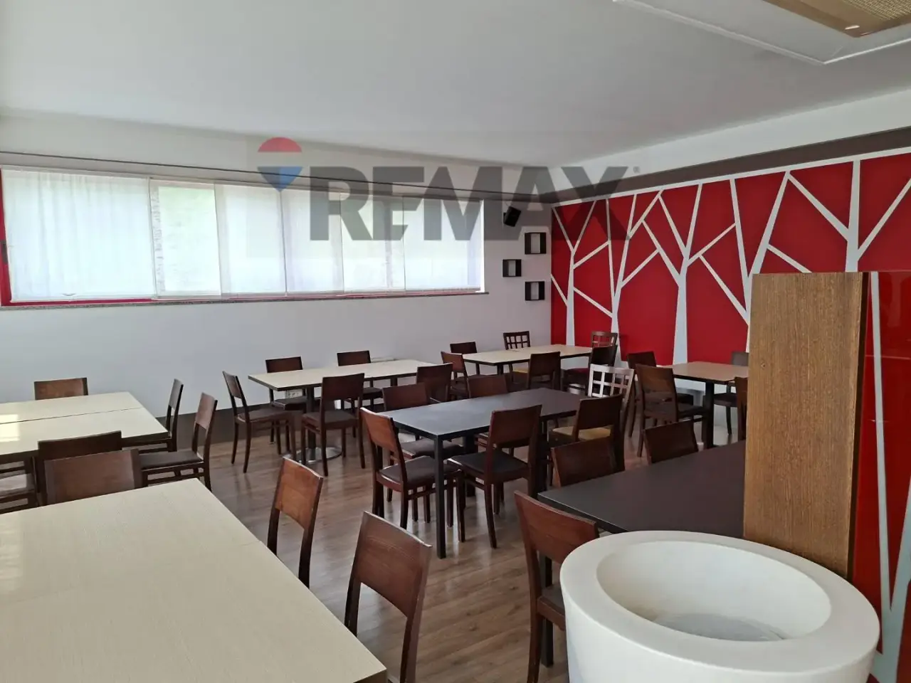 Negozio in Viale Cadore 56, Ponte Nelle Alpi, {3} - Foto 1