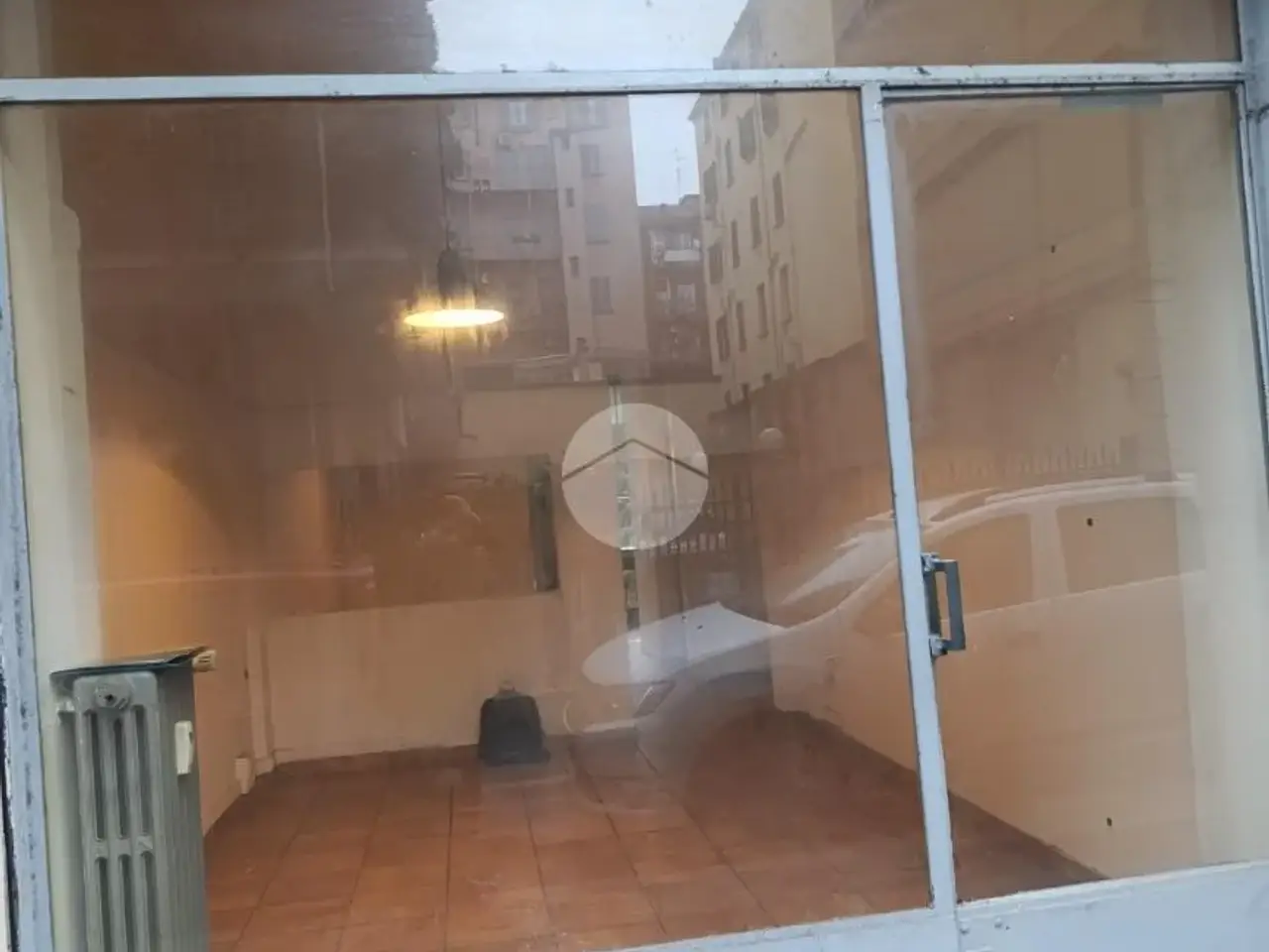 Negozio in Viale Gabriele d'Annunzio 3, Milano, {3} - Foto 1