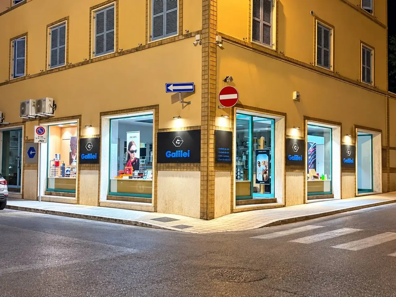 Negozio in Via Roma 119/a, San Benedetto Del Tronto, {3} - Foto 2