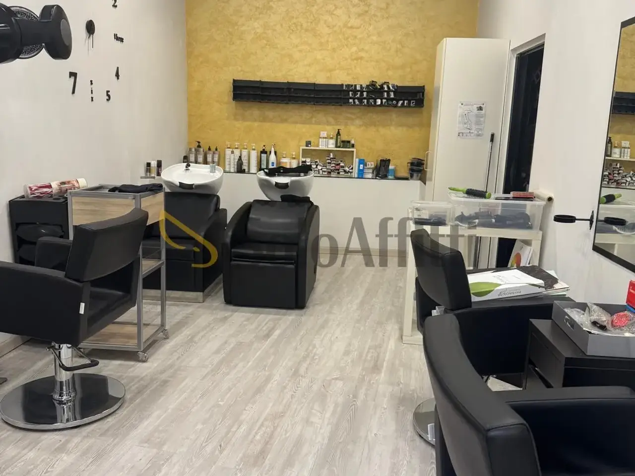 Laboratorio in Via dell'Ospedale, Terni, {3} - Foto 2