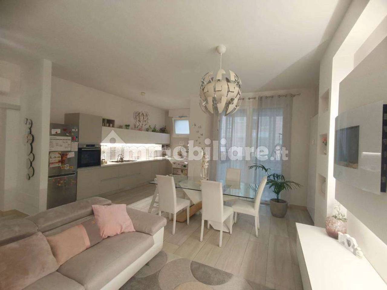 immagine annuncio 1 di 9