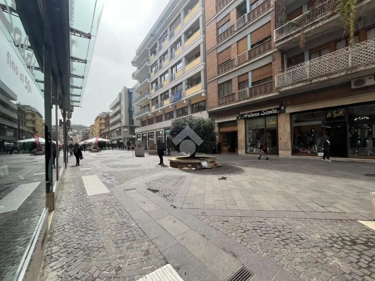 Negozio in Via Francesco Capoderose, Cosenza, {3} - Foto 2