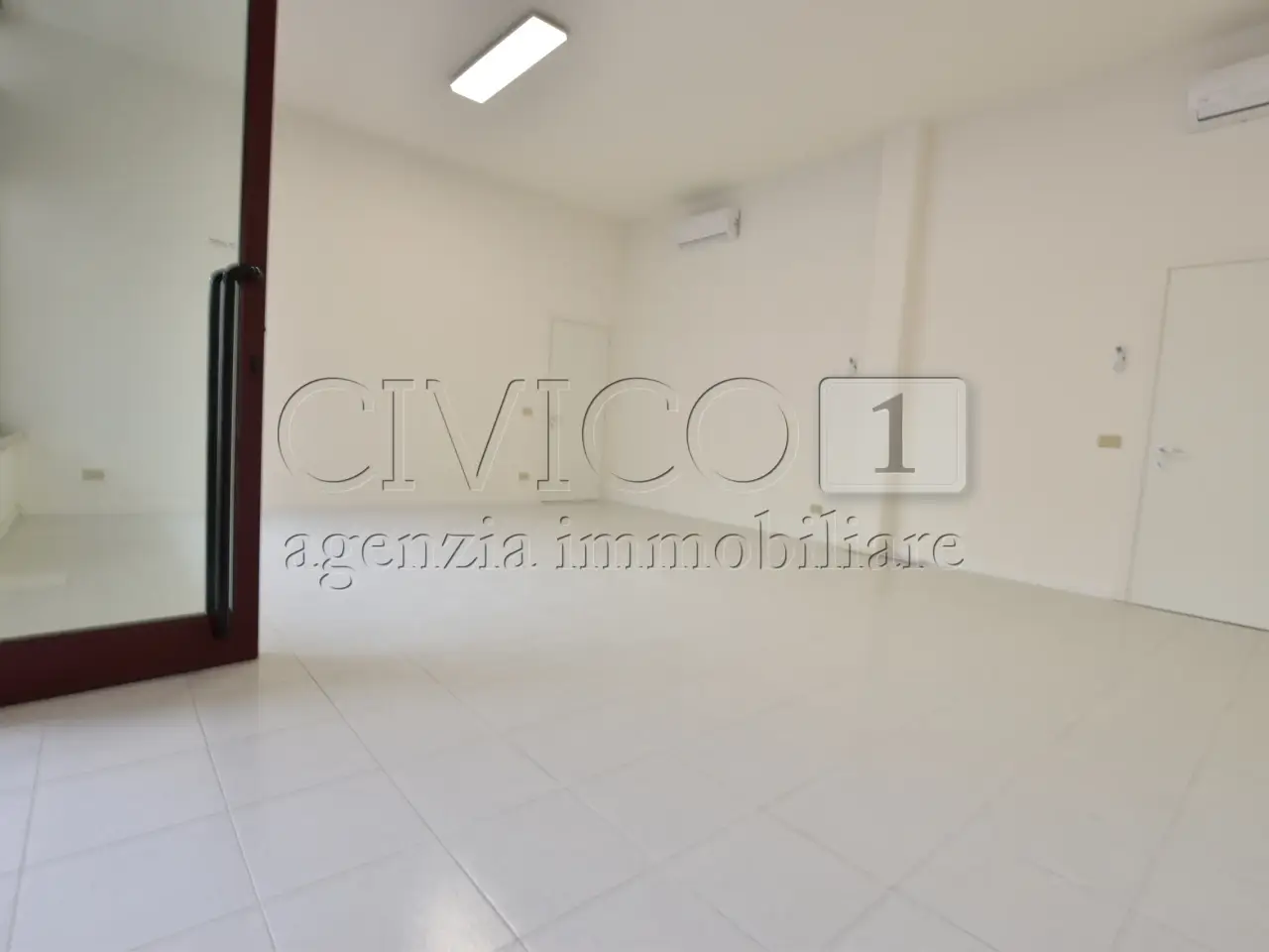 Palazzina commerciale in Via Roma, Vigodarzere, {3} - Foto 2