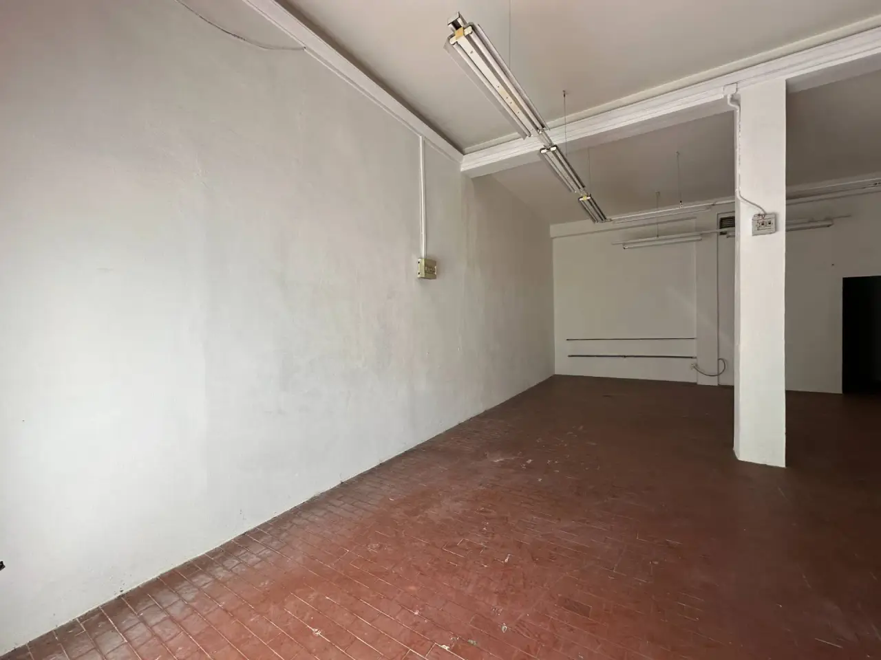 Esercizio commerciale in Via del Centenario 24, Porcari, {3} - Foto 2