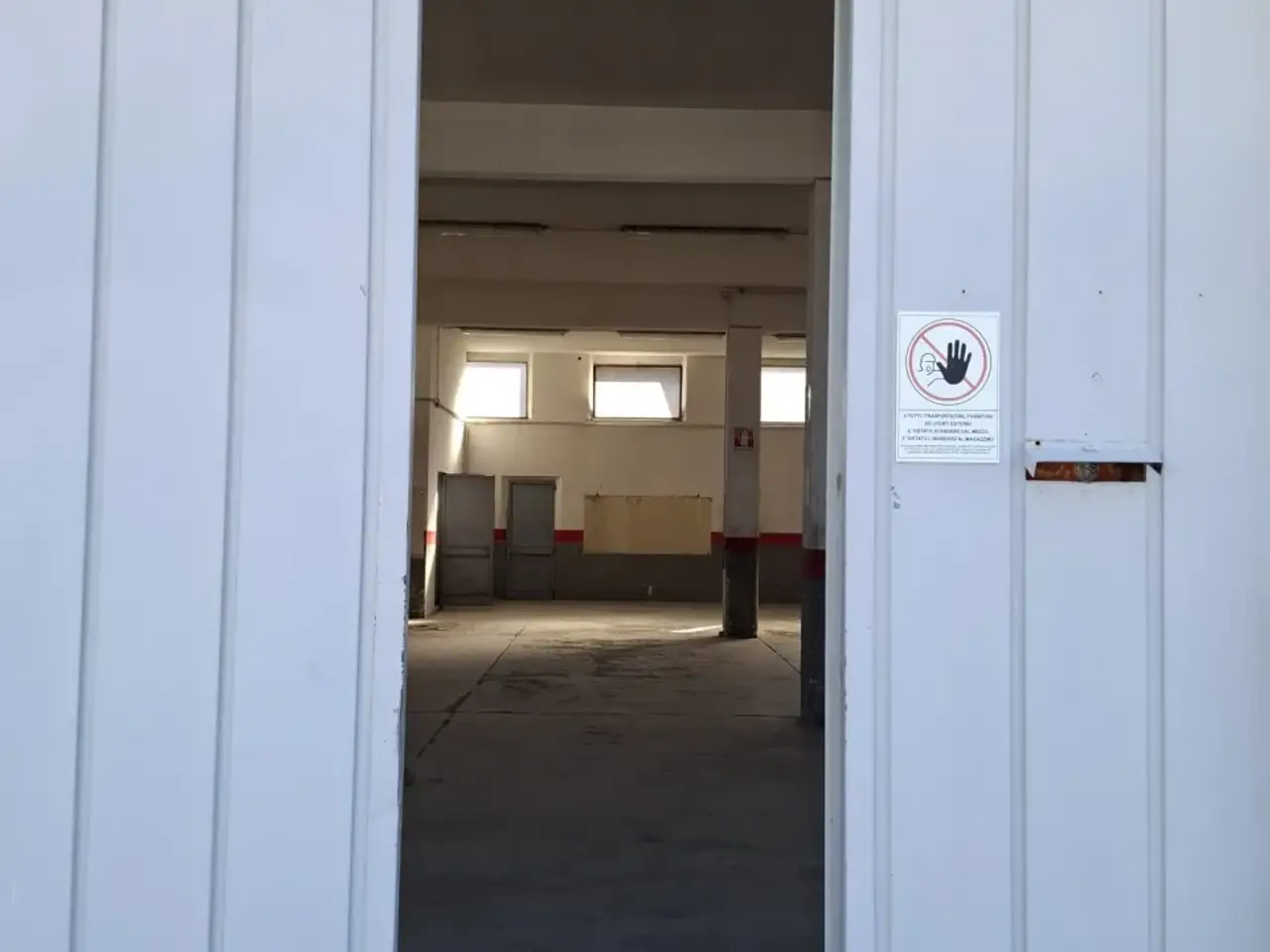 Capannone in Via dell'Industria, Fano, {3} - Foto 2