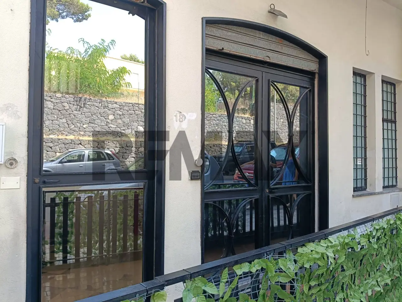 Negozio in Via Giovanni Verga 18, Acireale, {3} - Foto 2