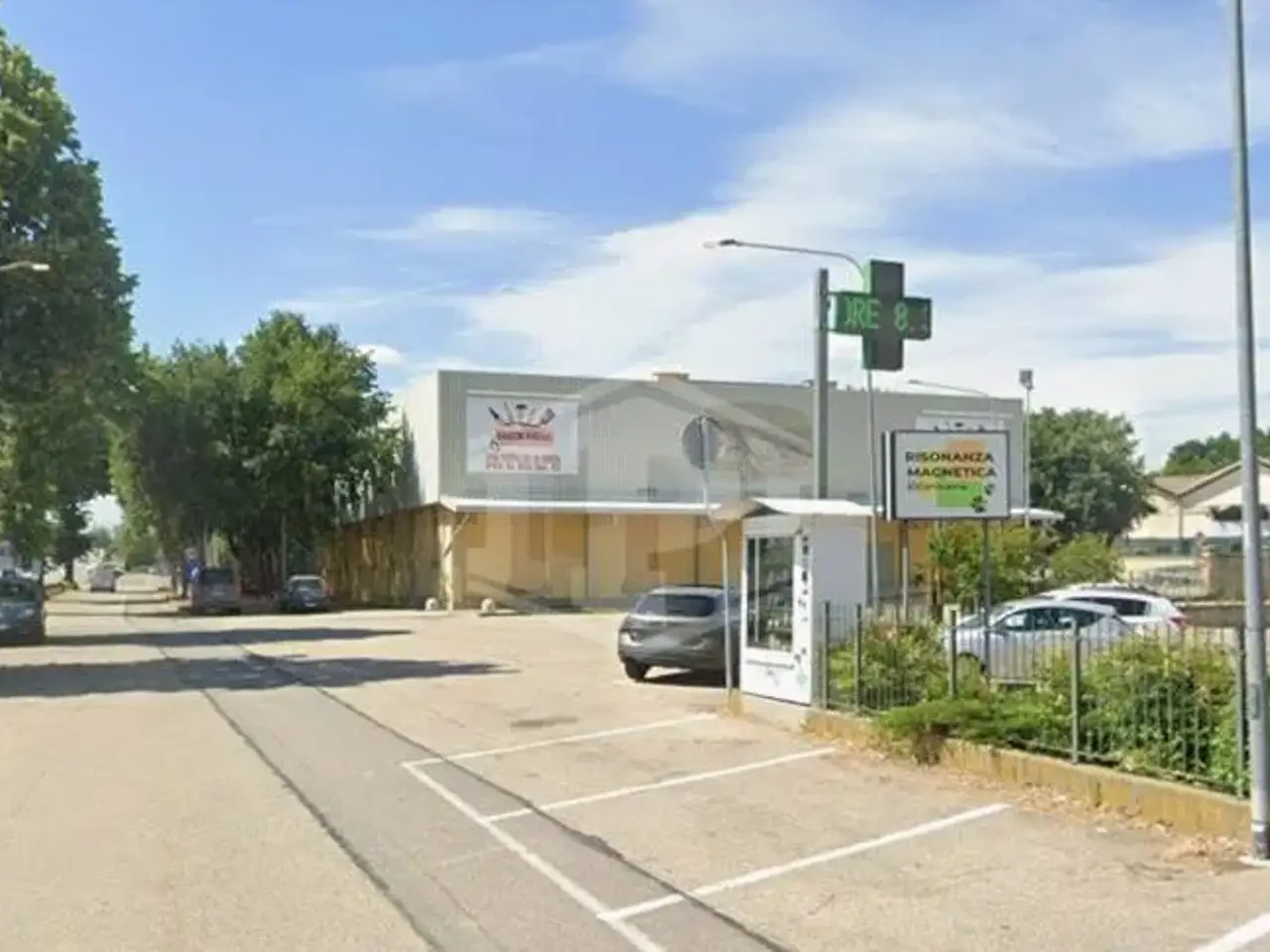 Negozio in Via Nazionale 67, Cambiano, {3} - Foto 1