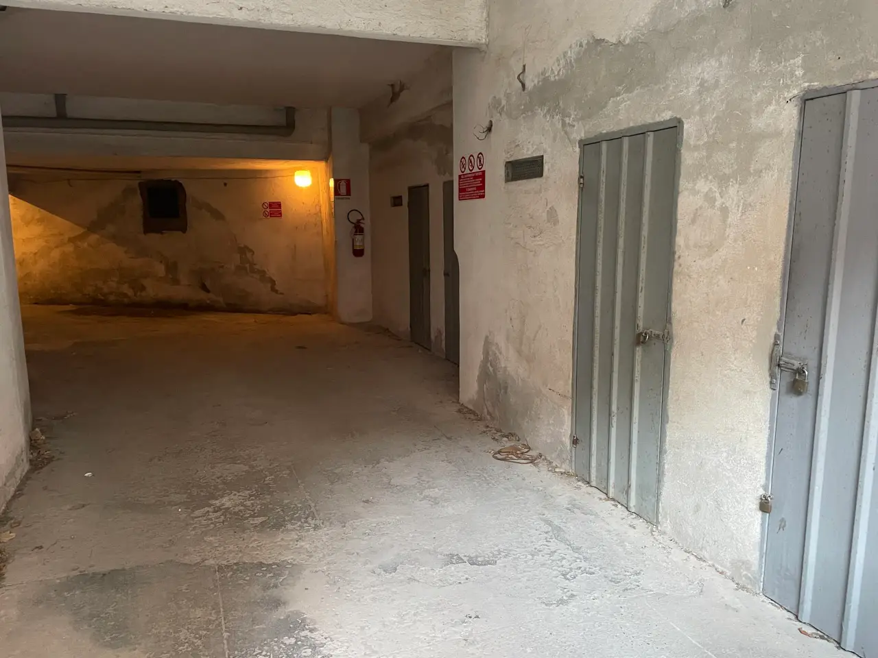 Magazzino in Via Aurelio Robino 309, Genova, {3} - Foto 2