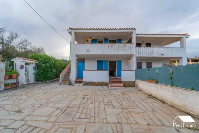 Villa in Via delle Attinie, Olbia - Foto 1