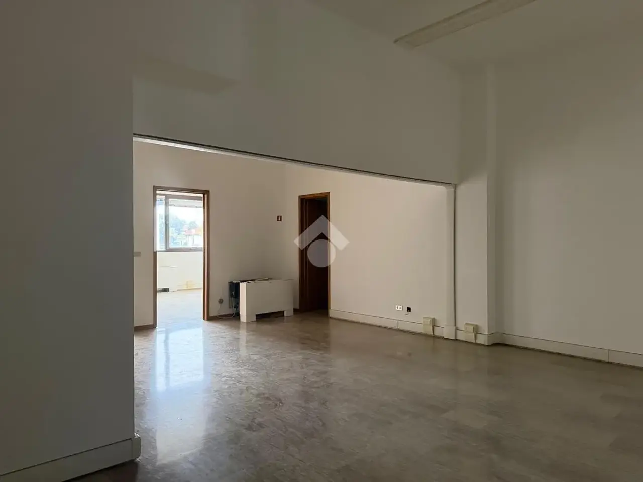Ufficio in Via Guglielmo Oberdan 28, Pordenone, {3} - Foto 2