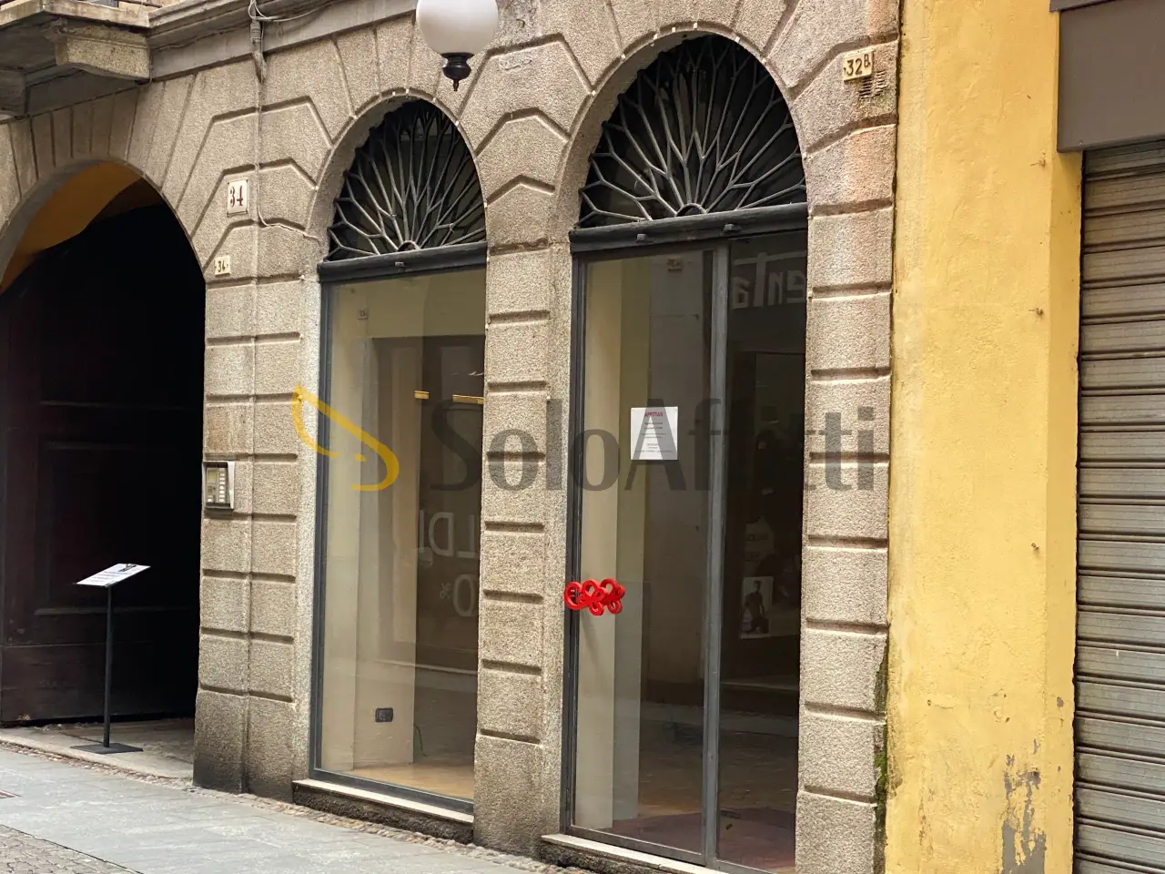 Negozio in Corso Italia 32, Novara, {3} - Foto 2