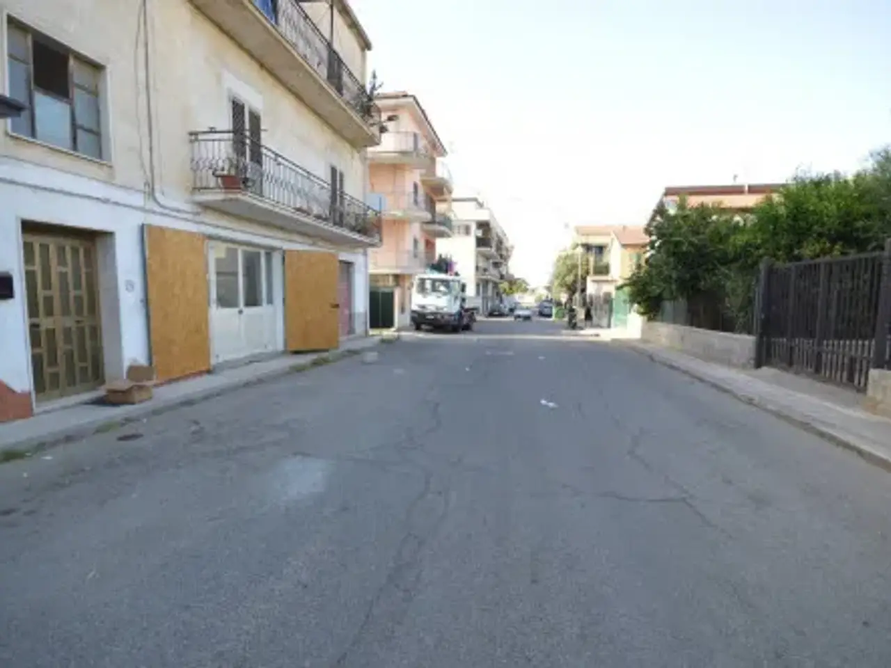 Locale commerciale in Corigliano-Rossano - Via Magna Grecia, 20, Corigliano-Rossano, {3} - Foto 1