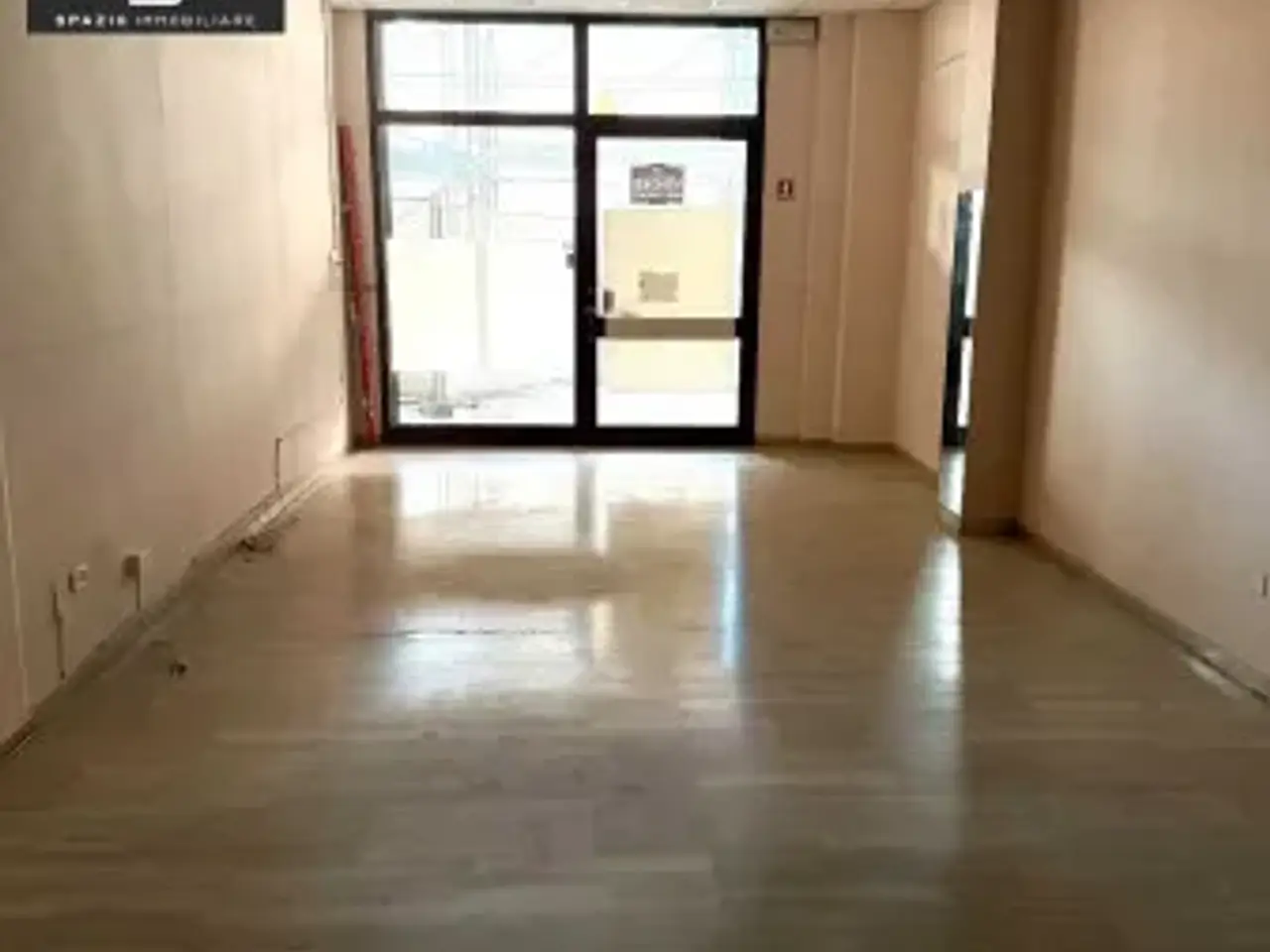 Negozio in Via Po 22, Teramo, {3} - Foto 2