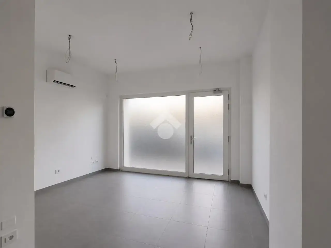 Negozio in Via S. Bernardino, Bergamo, {3} - Foto 1