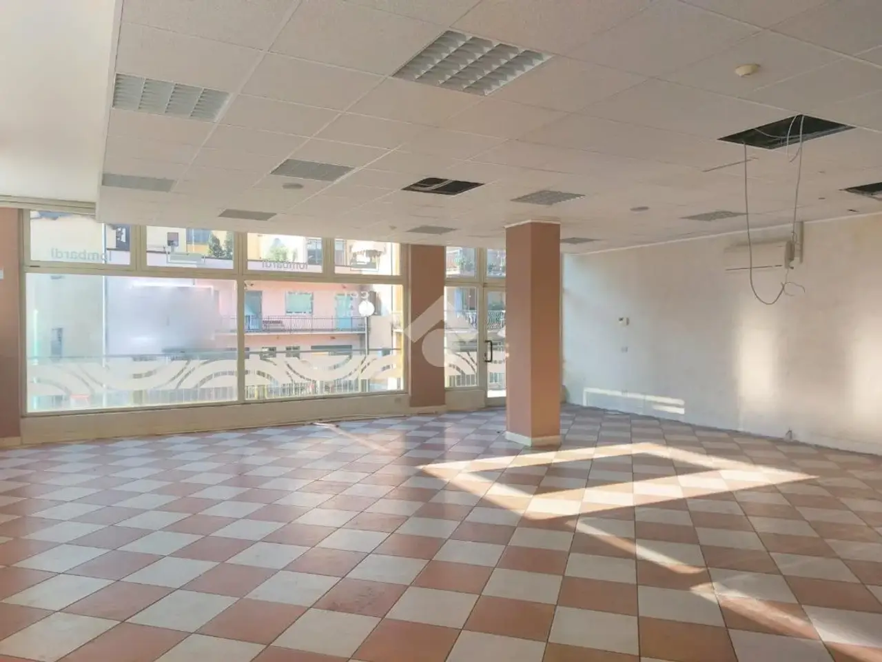 Negozio in Via Montini, Lumezzane, {3} - Foto 2