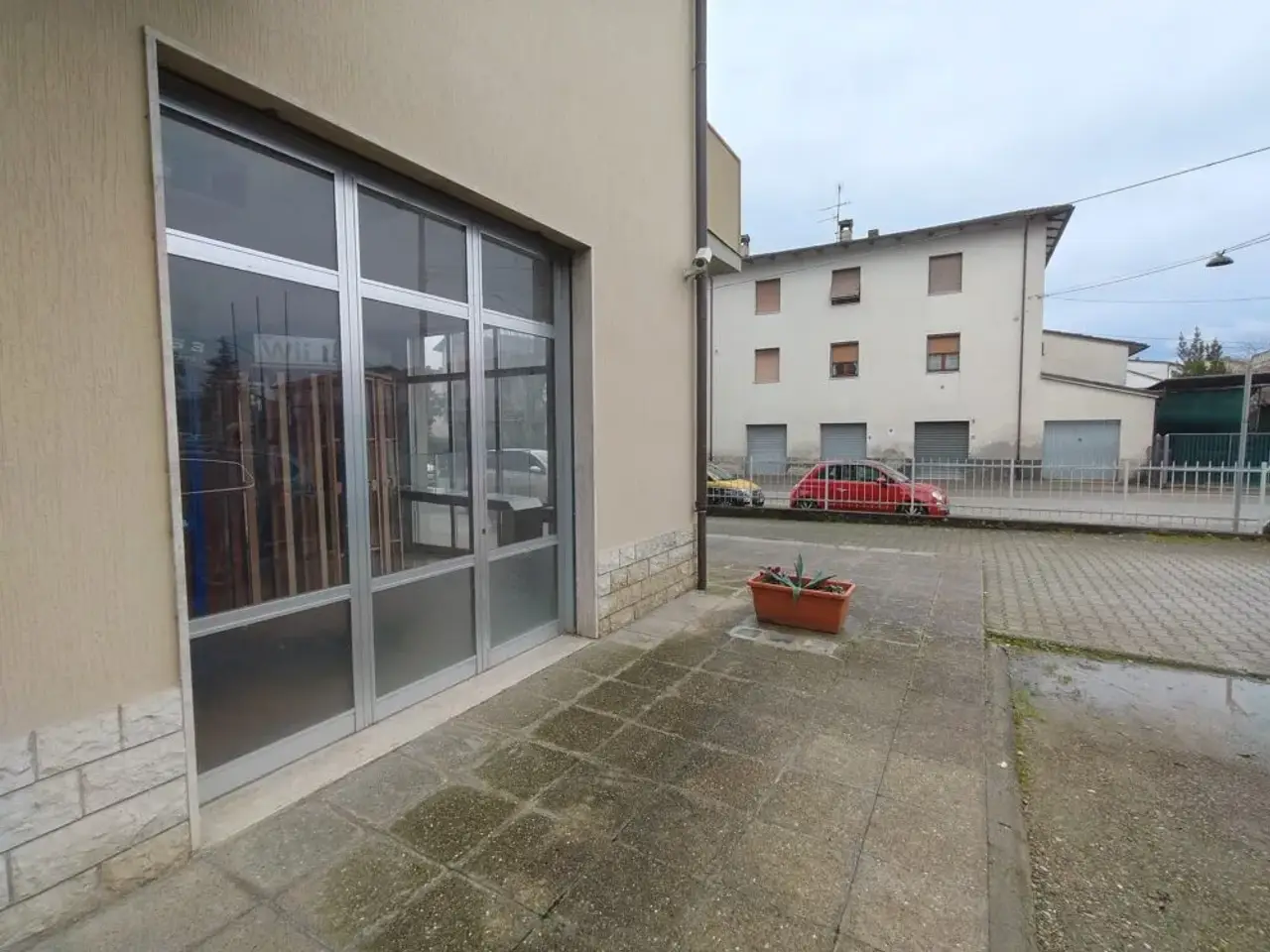 Esercizio commerciale in , Citta' Di Castello, {3} - Foto 1