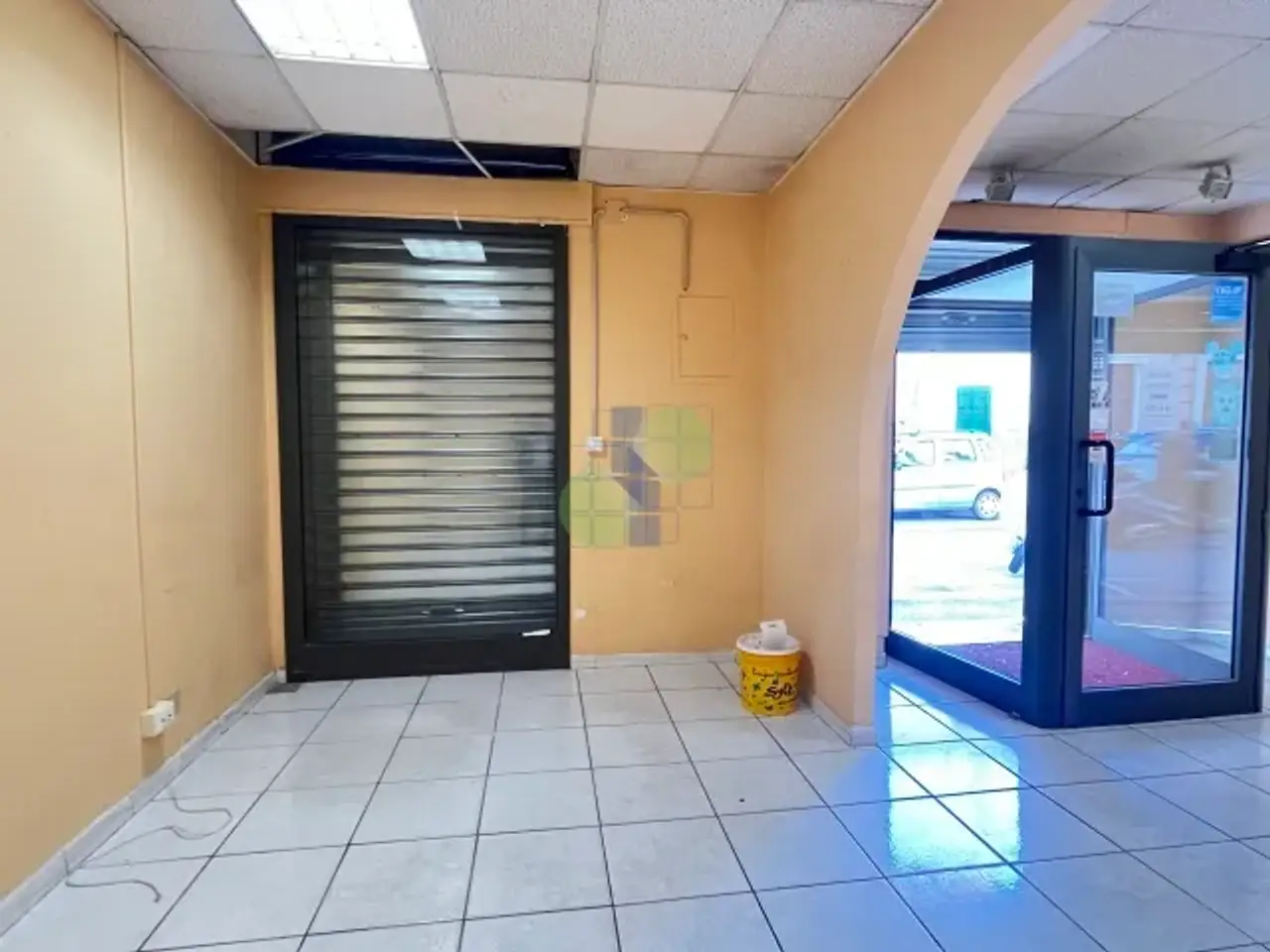 Palazzina commerciale in Corso Giuseppe Mazzini 208, Livorno, {3} - Foto 1