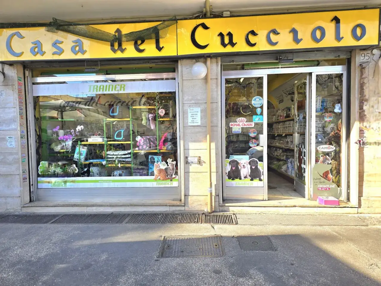 Negozio in Via Vestricio Spurinna 93, Roma, {3} - Foto 1