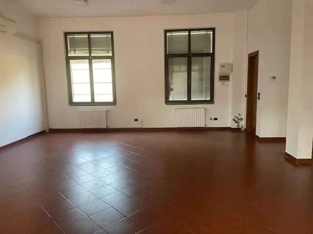 Negozio in , Paderno Dugnano, {3} - Foto 1