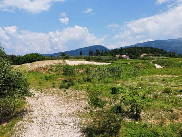 Terreno edificabile in Via Don Calabria, Affi - Foto 1