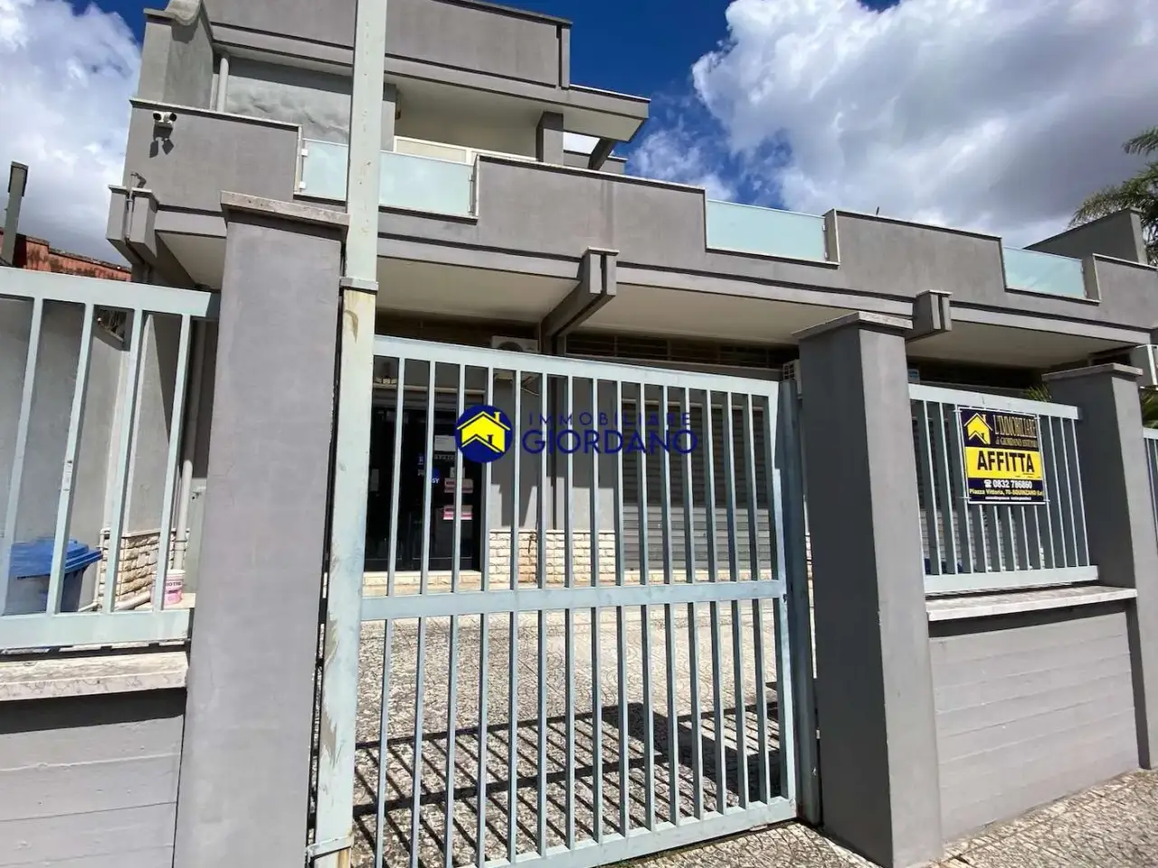 Negozio in Via Campi 98, Squinzano, {3} - Foto 1
