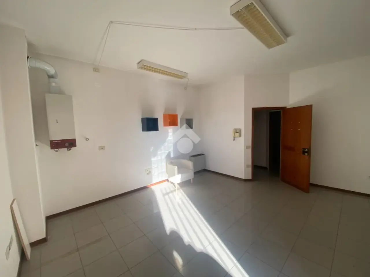 Ufficio in Via Monte Novegno 7, Bassano Del Grappa, {3} - Foto 2