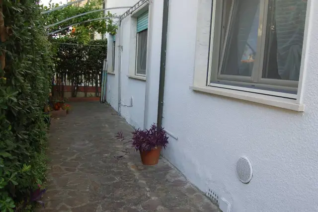 Dreizimmerwohnung in Via Marco Polo 80, Viareggio - Foto 1