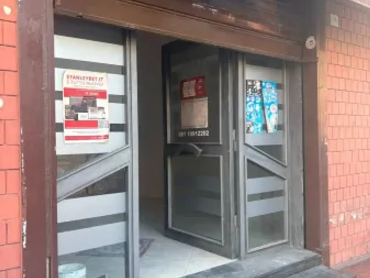 Negozio in Via Roma, Casalnuovo Di Napoli, {3} - Foto 2