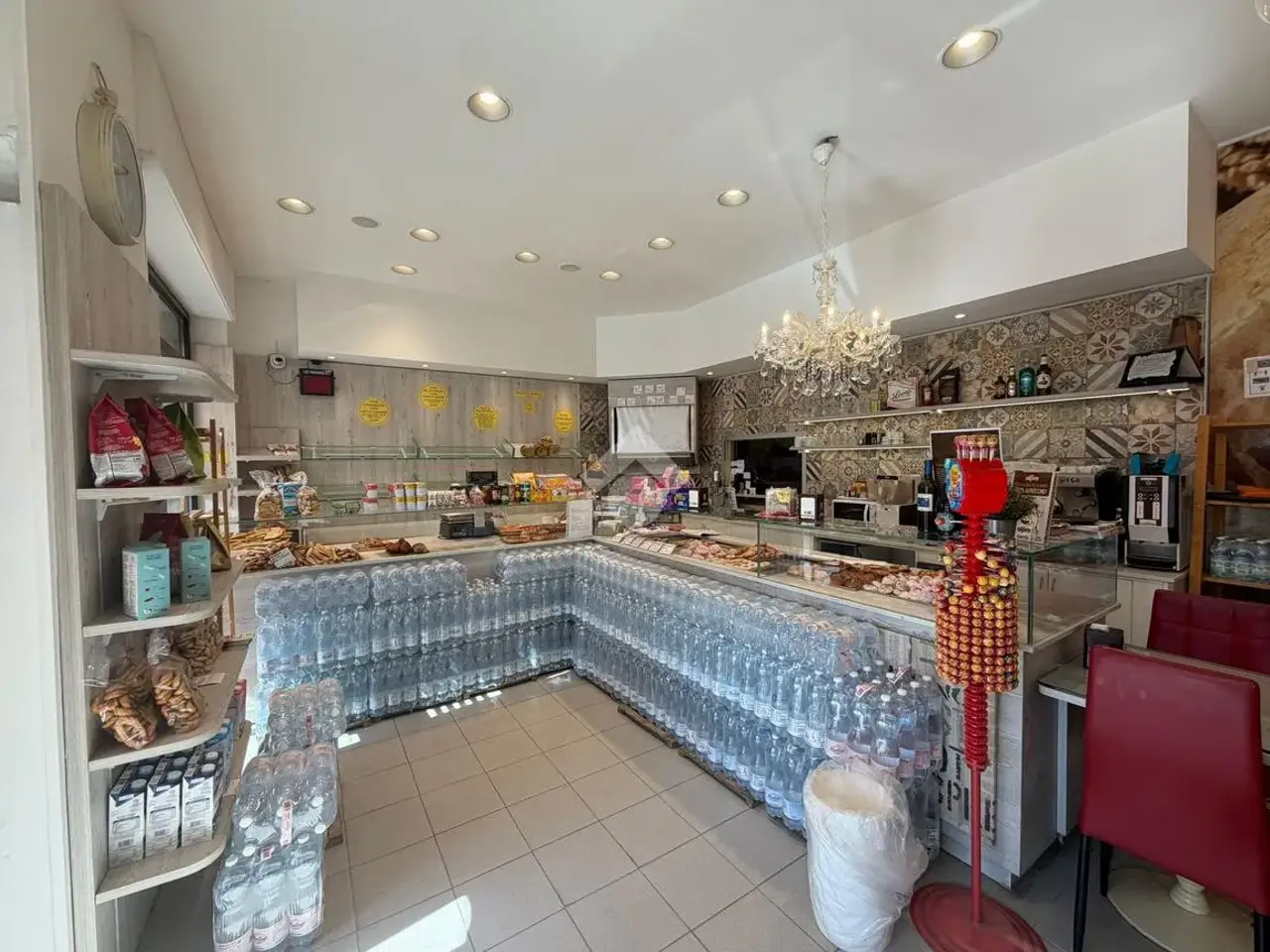 Negozio in Via Assisi 8, Rivoli, {3} - Foto 1