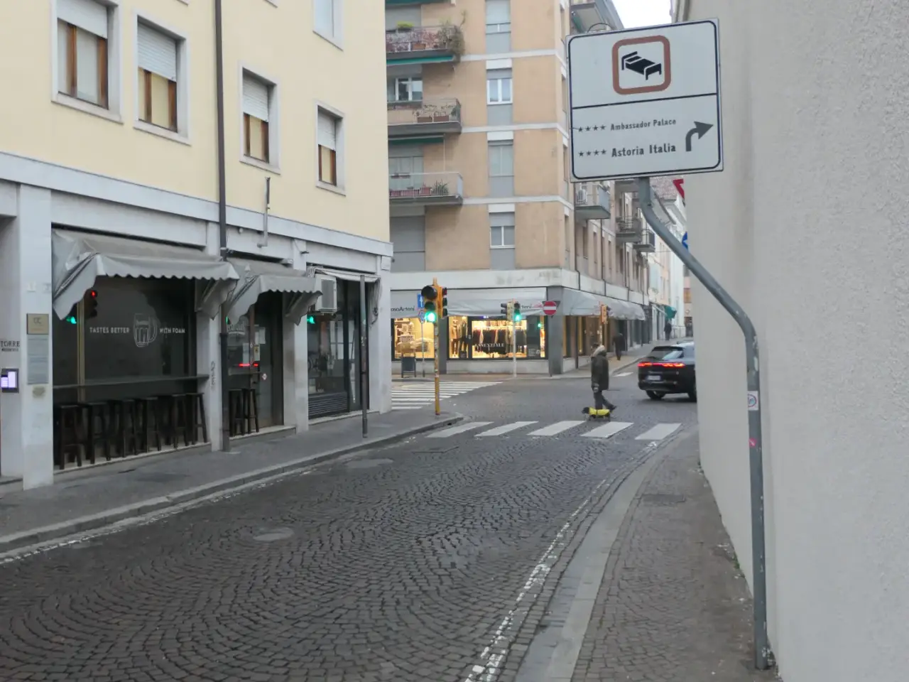 Negozio in Via dei Torriani 11, Udine, {3} - Foto 2