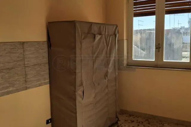 insertion image