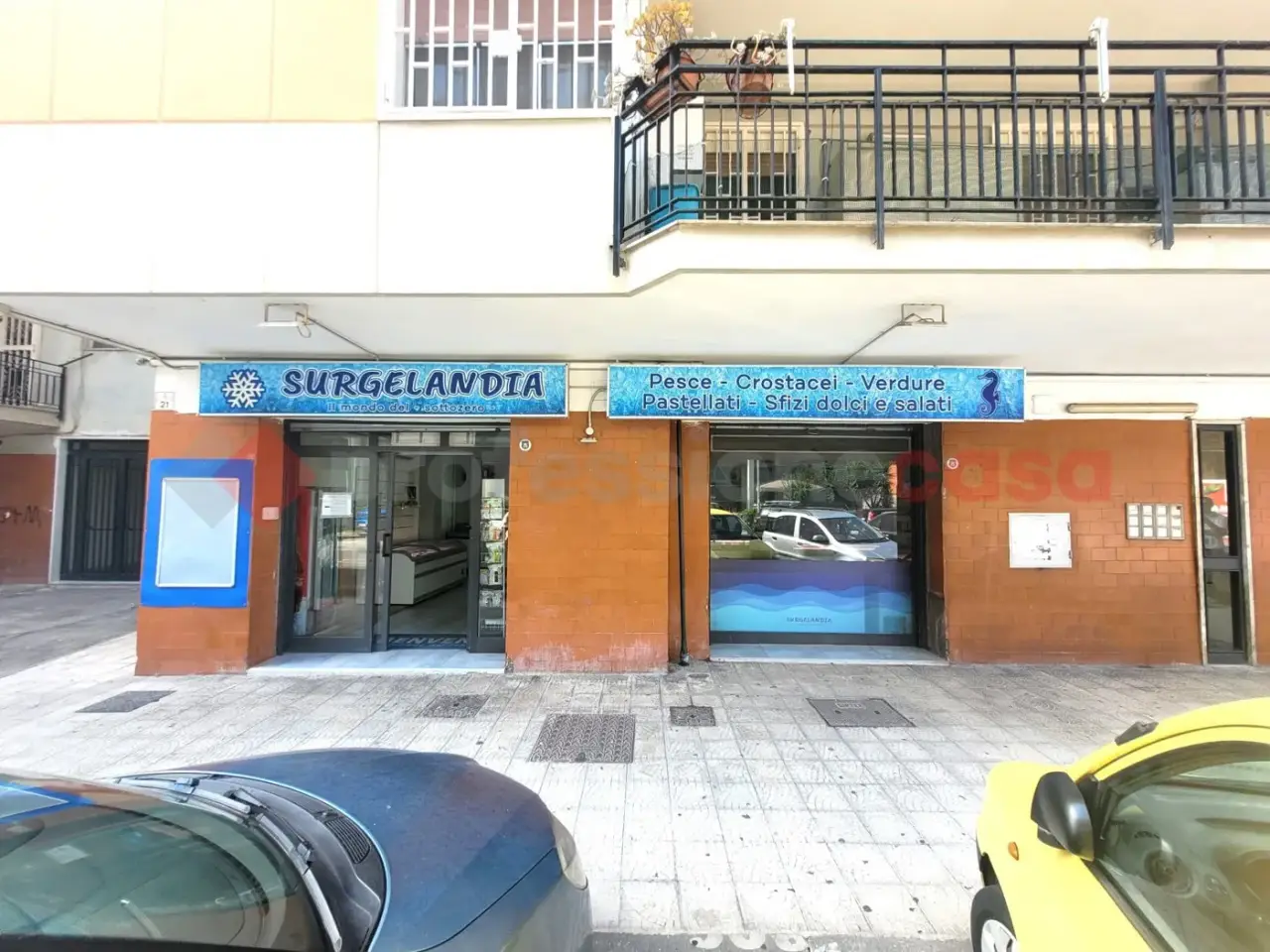 Esercizio commerciale in Via Salvo d'Acquisto 21, San Giorgio A Cremano, {3} - Foto 1