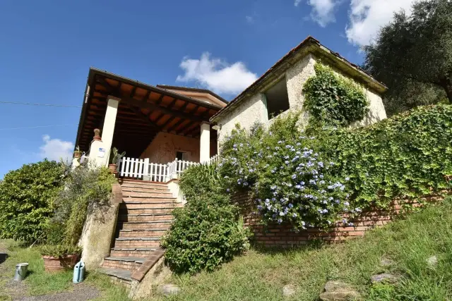 Country house or cottage in Via Casone, Pietrasanta - Photo 1