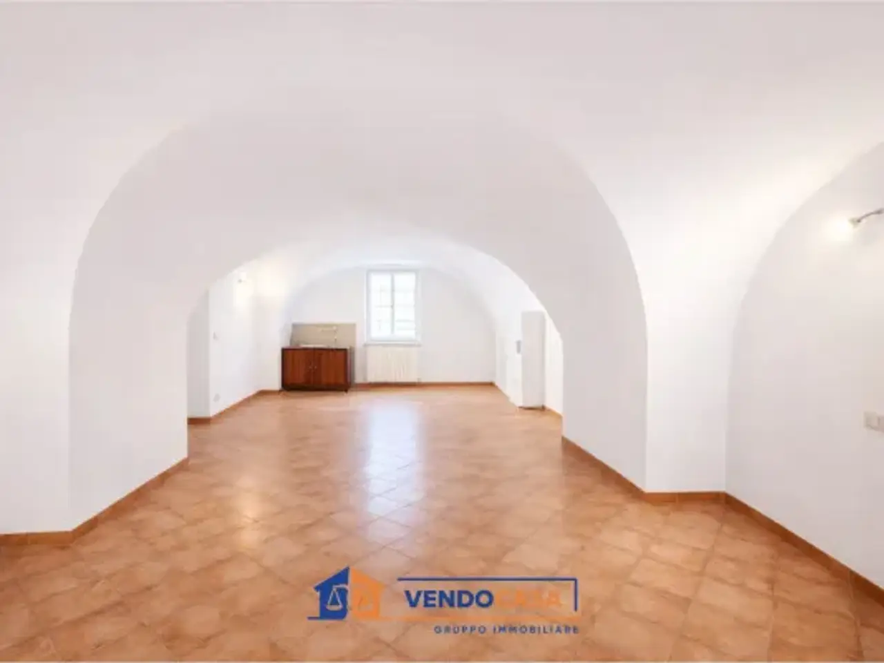 Negozio in Via Giuseppe Mazzini 88, Imperia, {3} - Foto 1
