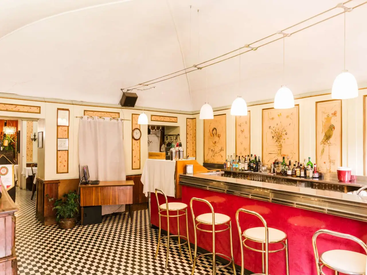 Hotel in Piazza Luigi Barbieri 22, Pinerolo, {3} - Foto 2