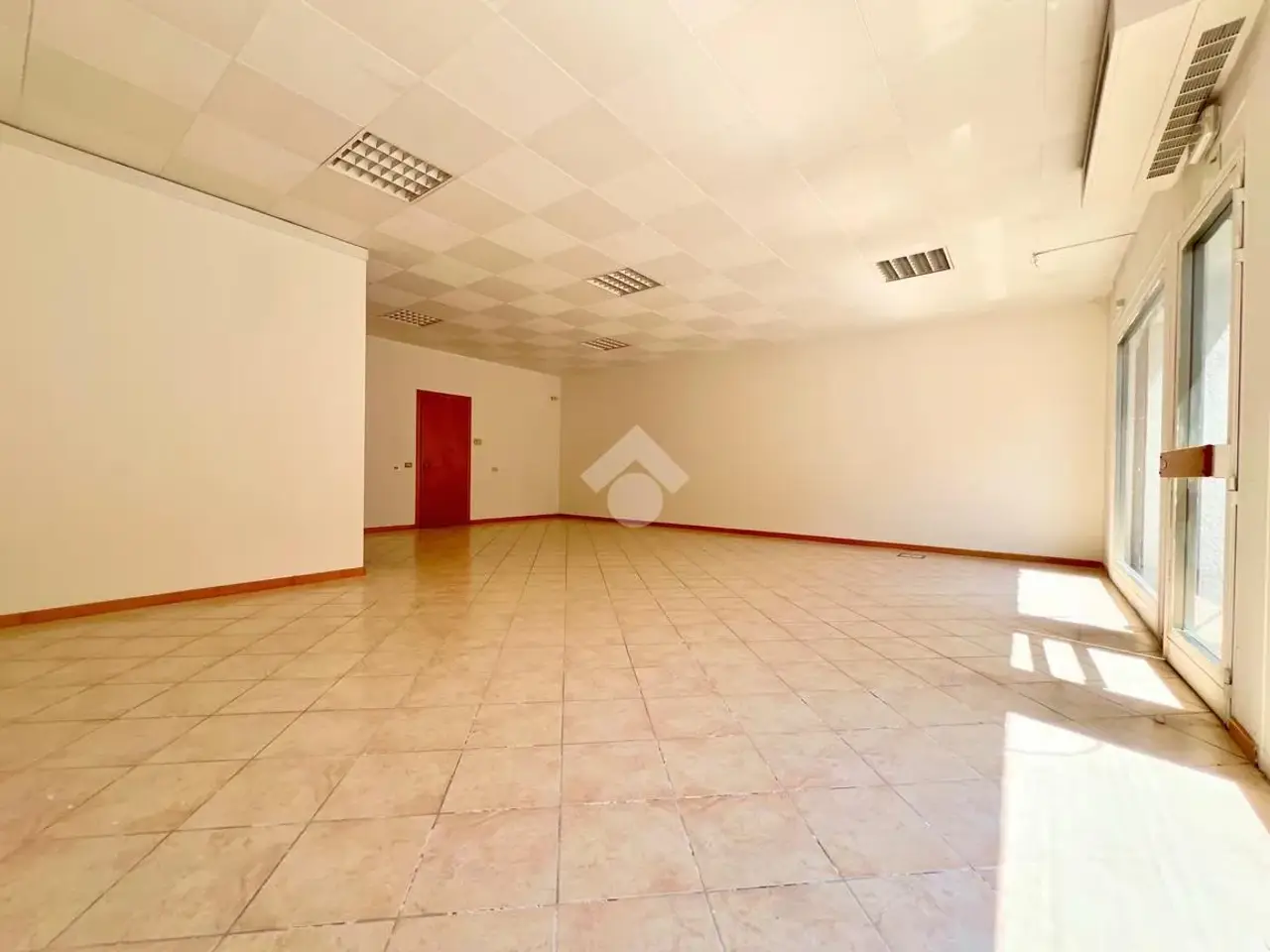 Negozio in Via Roma 82, Muzzana Del Turgnano, {3} - Foto 2