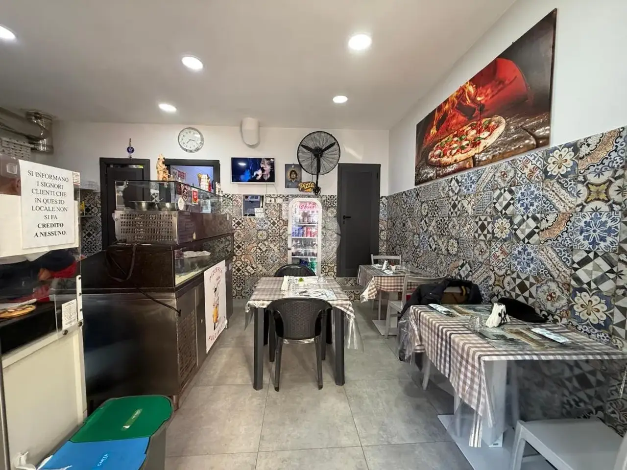 Negozio in Via Cumana 58, Napoli, {3} - Foto 2