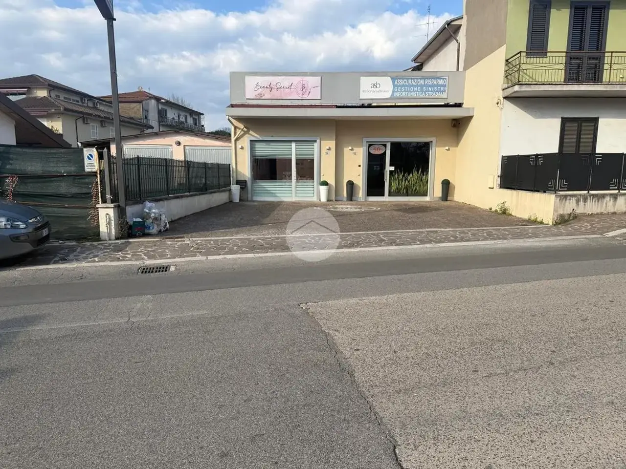 Negozio in Via Piave 74, Frosinone, {3} - Foto 2