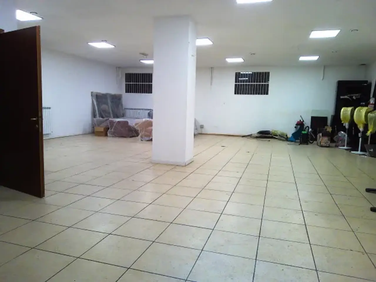 Ufficio in , Curno, {3} - Foto 1