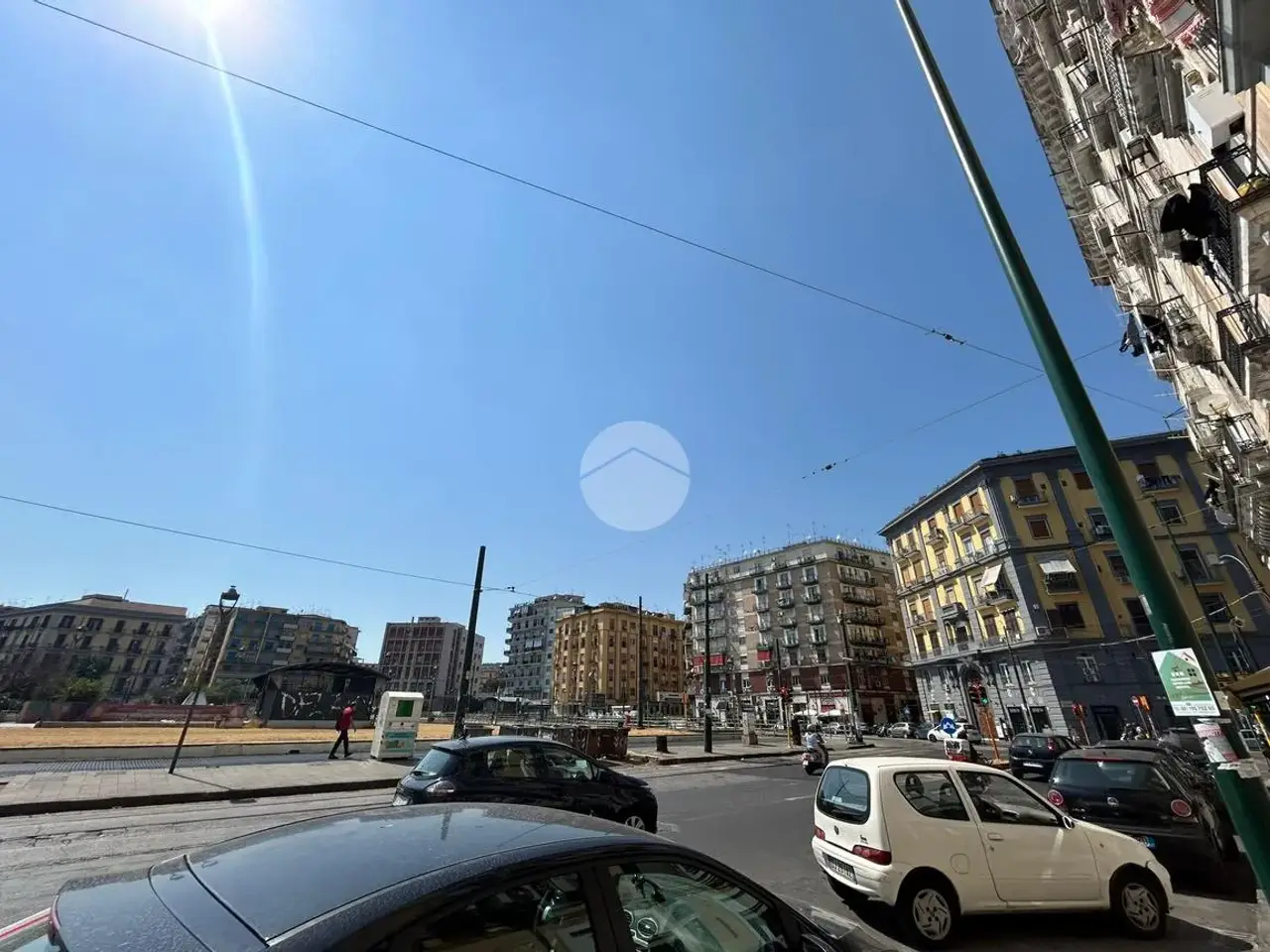 Magazzino in Piazza Nazionale 54, Napoli, {3} - Foto 1